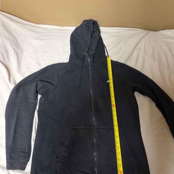 Nike Men's Black Zip-Up Sweater - Picture 3 of 5